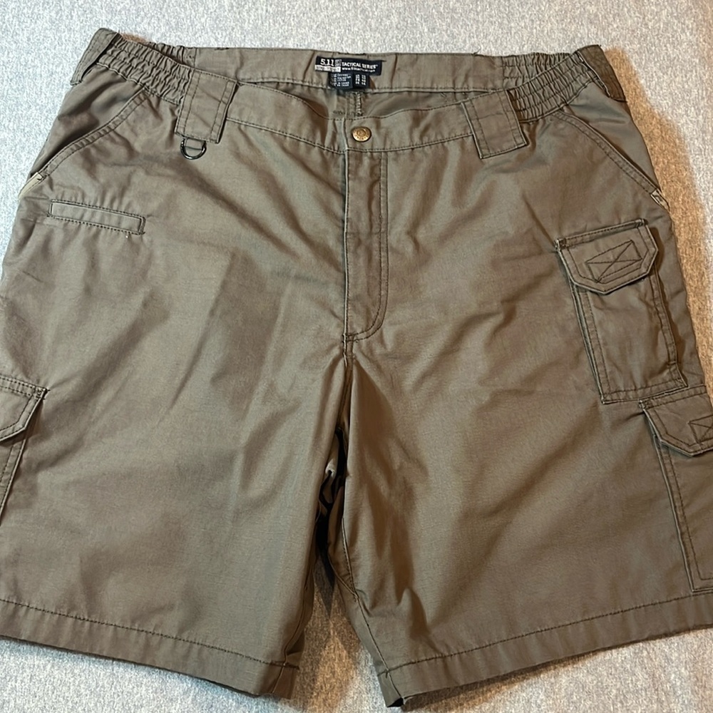 5.11 Tactical Taclite Ripstop cargo shorts, size 40.